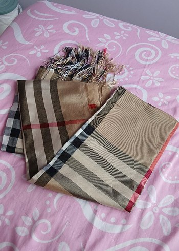  Beden çeşitli Renk Burberry desen Kadın Şal
