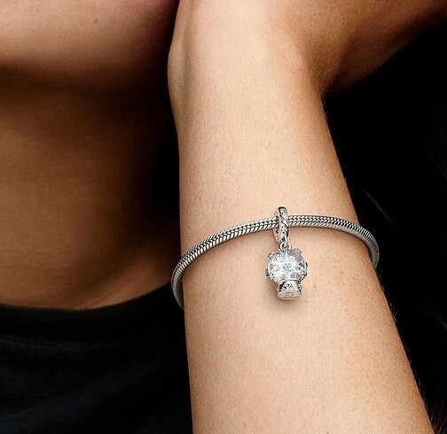 Pandora Kar Taneli Kar Küresi Sallantılı Charm