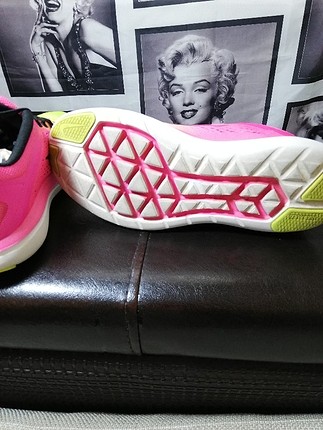 38 Beden çeşitli Renk Nike orjinal spor ayakkabı