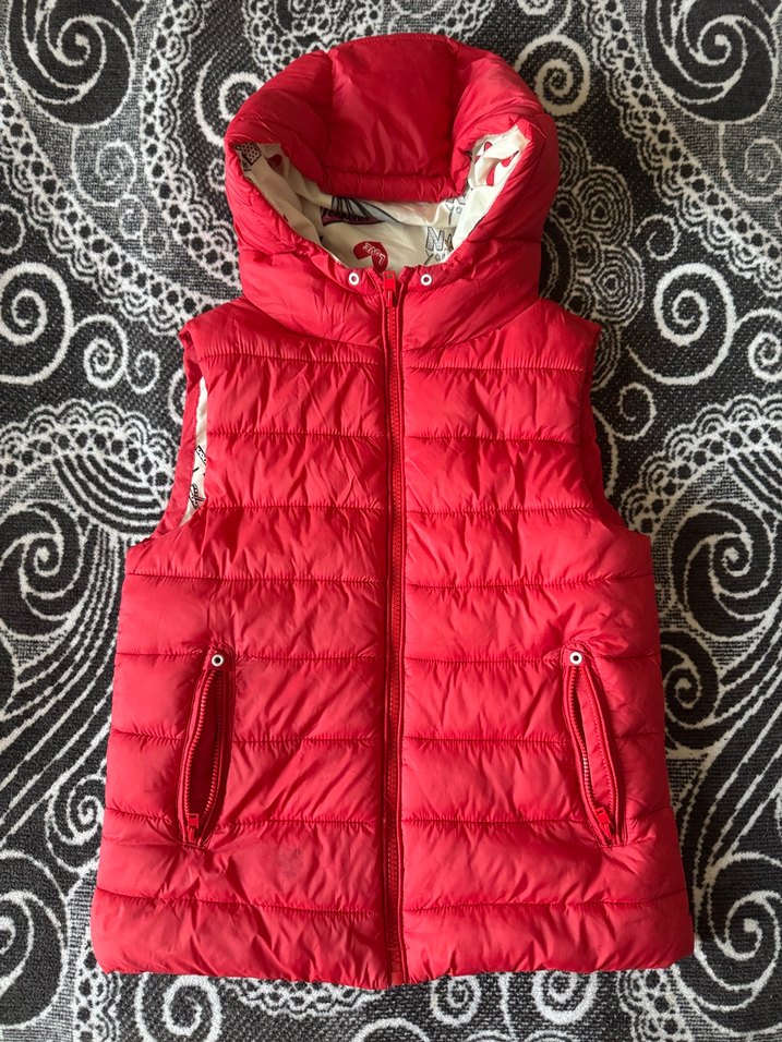 Kırmızı Kapüşonlu zara 9/10 yaş şişme yelek - Görsel 2
