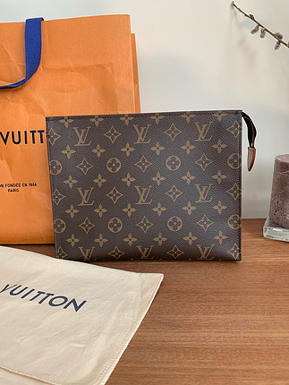 universal Beden kahverengi Renk Louis Vuitton cluch