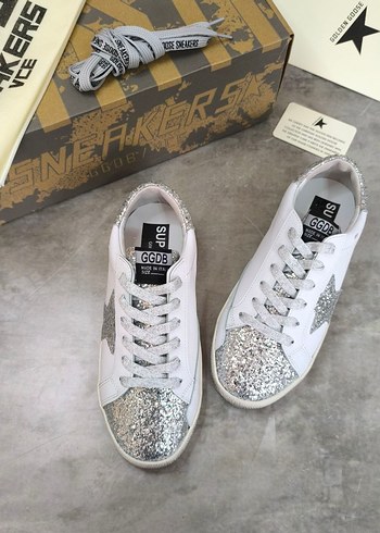 Golden Goose Deluxe Golden Goose