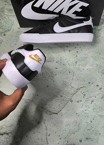 41 Beden Nike Court