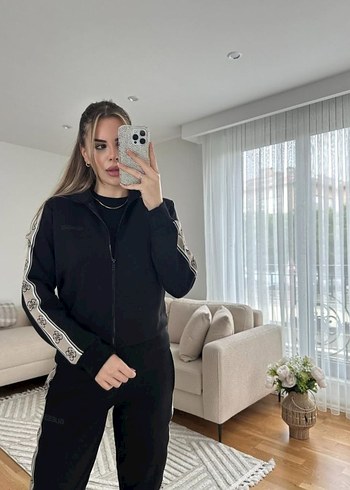 m Beden siyah Renk Guess takım