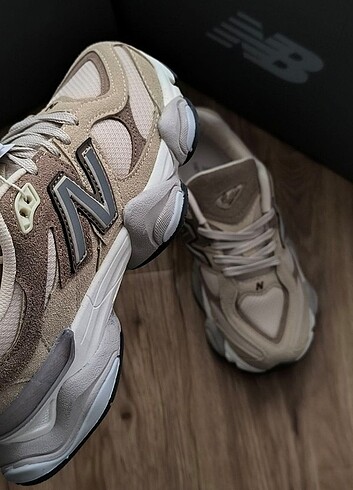 37 Beden kahverengi Renk NEW BALANCE 1960