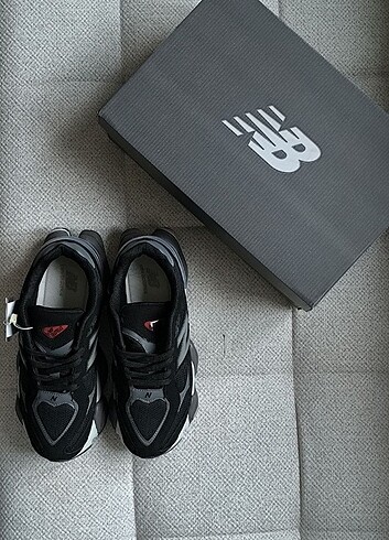 36 Beden siyah Renk NEW BALANCE 9060