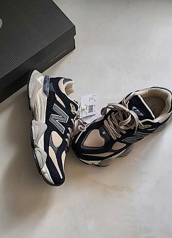 42 Beden New balance 9060