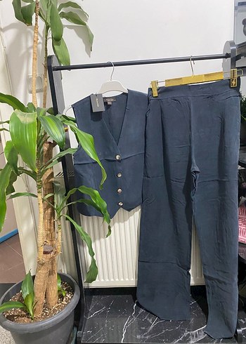 l Beden Massimo dutti yelek takım