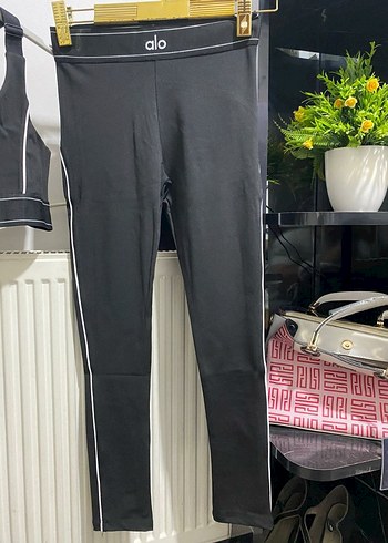 Alo yoga takım - Görsel 15