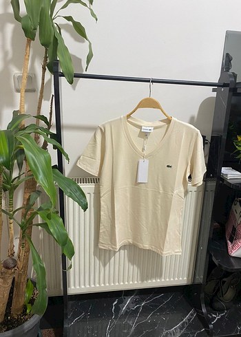 l Beden Lacoste tshirt