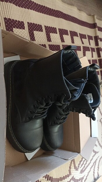 LC Waikiki LC Waikiki Kadın Bot