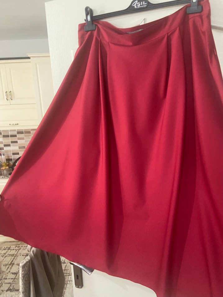 Kırmızı Midi Saten Salaş Etek - Görsel 2
