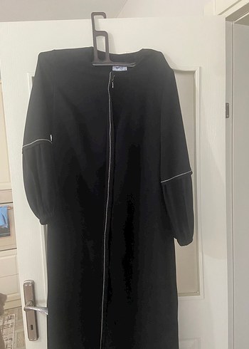 Siyah Fermuarlı Uzun Kadın ferace - Görsel 2