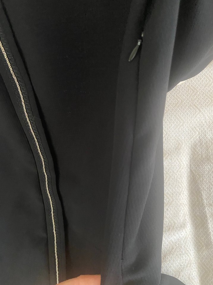 Siyah Fermuarlı Uzun Kadın ferace - Görsel 5