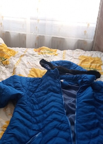 52 Beden Kapşonlu mont52 beden