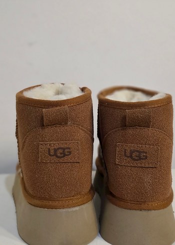 Ugg Kahverengi Suet Bot