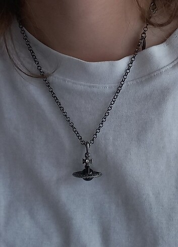 Vivienne westwood kolye 