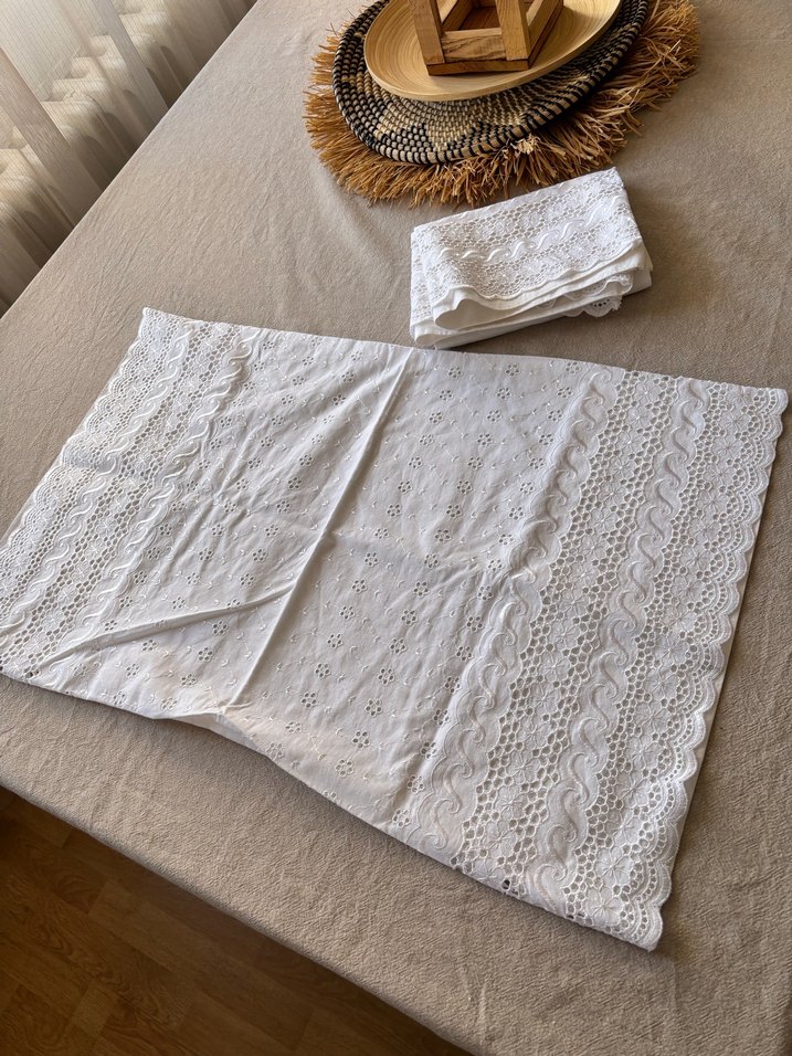 Delik işi yastık kilifi - Görsel 2