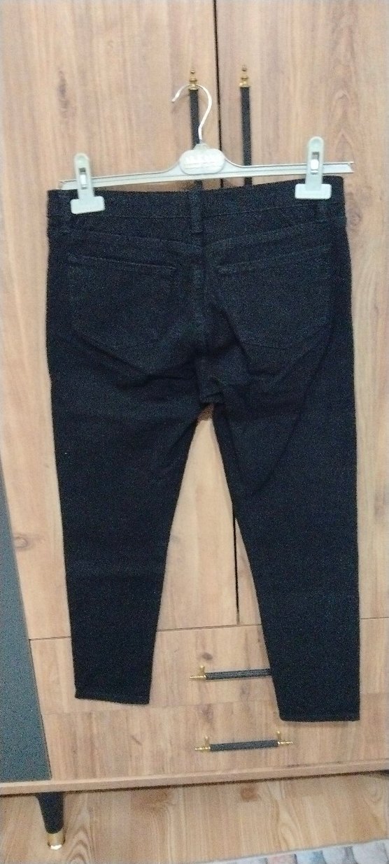 Siyah Dar Kesim Denim Jean — görsel 2/3