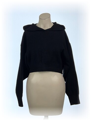 Zara Sweatshirt %70 İndirimli.