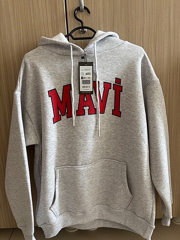 Mavi sweatshirt