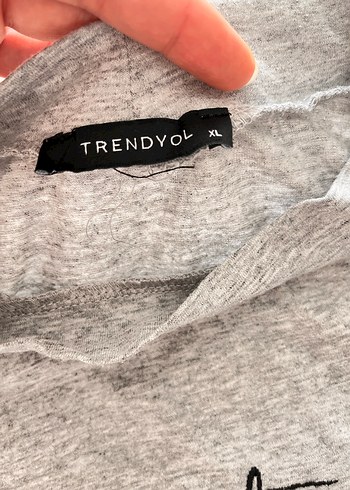 Trendyol & Milla Gri Pamuklu Uzun Kollu Tişört