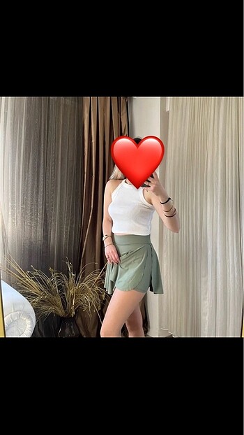 Yeşil haki şort etek tenis pileli spor
