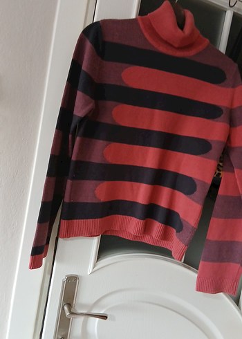 Kırmızı Çizgili Balıkçı Yaka Kadın Kazak - Görsel 4