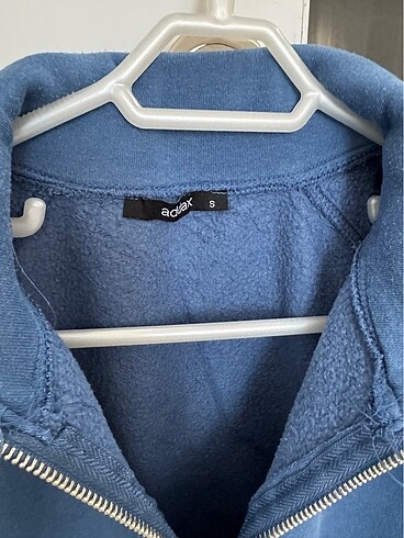 s Beden Crop sweat