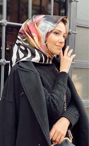 Twil İpek eşarp