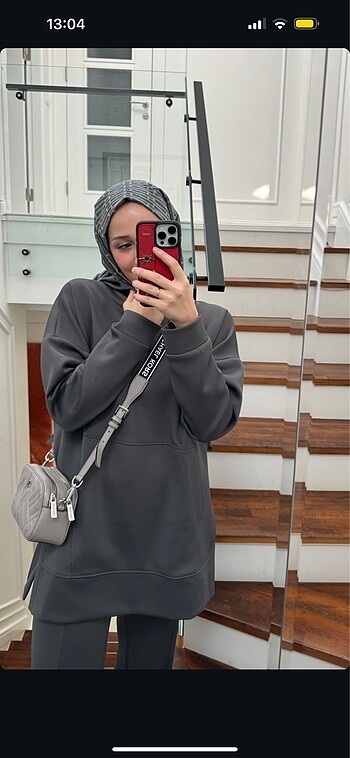 LAVİNİA İKİLİ TAKIM