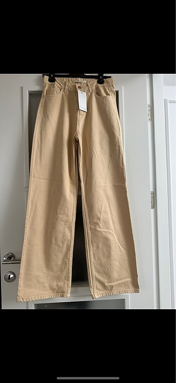 TOUCHE PANTOLON