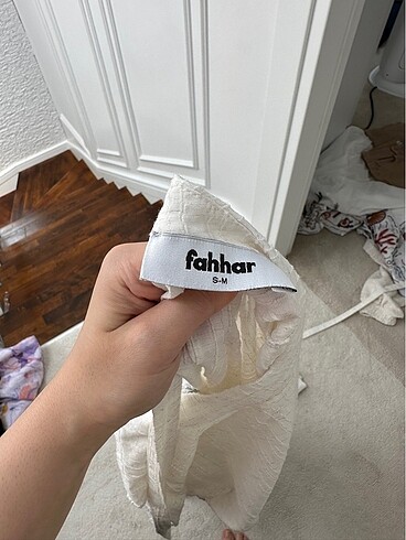 s Beden beyaz Renk FAHHAR ELBİSE