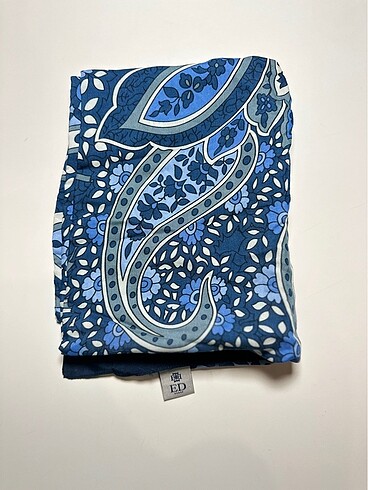 ED SCARFS ŞAL