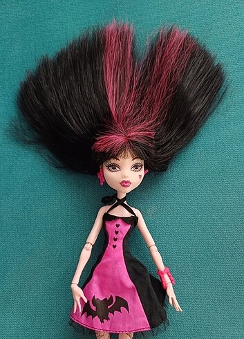 Monster High Draculaura dinner