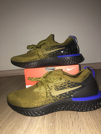 Nike Epic React Flyknit