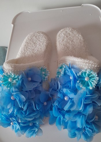 Mavi Boncuklu Çiçekli Lohusa Terlik ve Taç Seti - Görsel 2