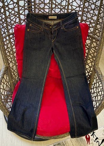Levis Koyu Lacivert Denim Jean