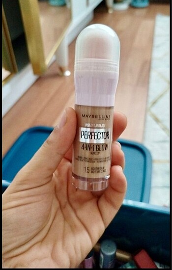 Maybelline perfecter 4 in 1 glow