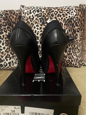 38 Beden siyah Renk Boyner Bootie