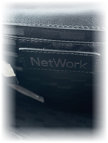 Beden Network Kol Çantası %70 İndirimli.