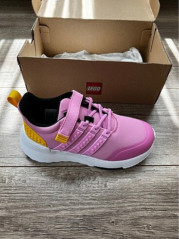 Adidas Adidas Lego serisi