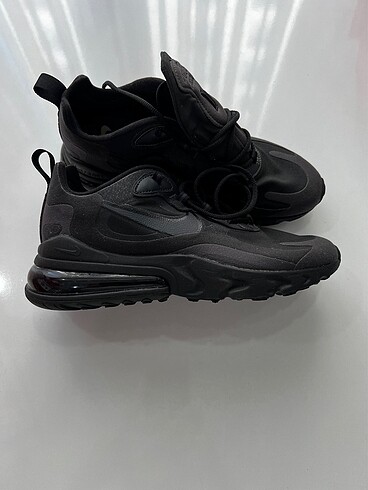 Nike spor ayakkabı
