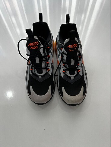 Nike spor ayakkabı