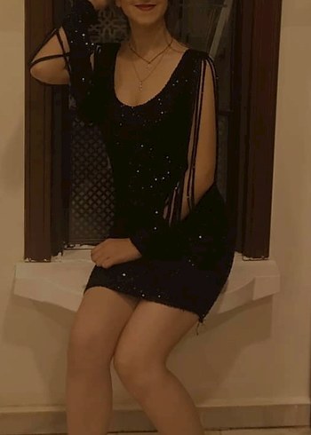 Parlak Siyah V Yaka Strappy Mini Elbise