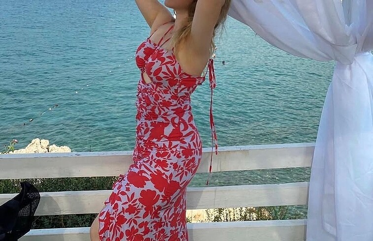 Çok renkli elbise