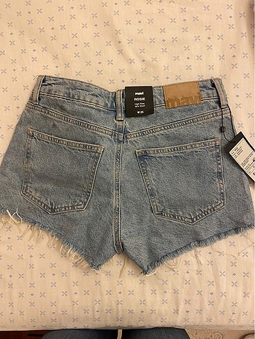 26 Beden lacivert Renk Mavi jeans şort