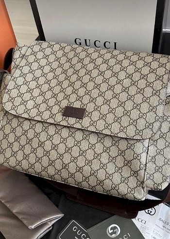 Gucci Monogramli Krem Capraz Canta