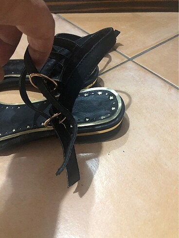 40 Beden siyah Renk Bambi yazlık süet sandalet