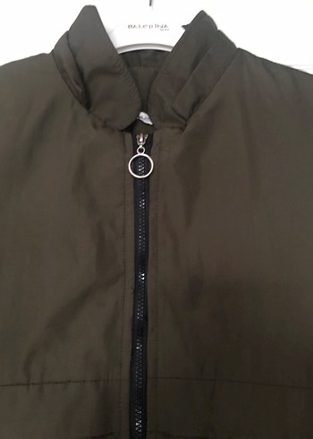 Uzun Kollu Kemerli Kadın mont - Görsel 3